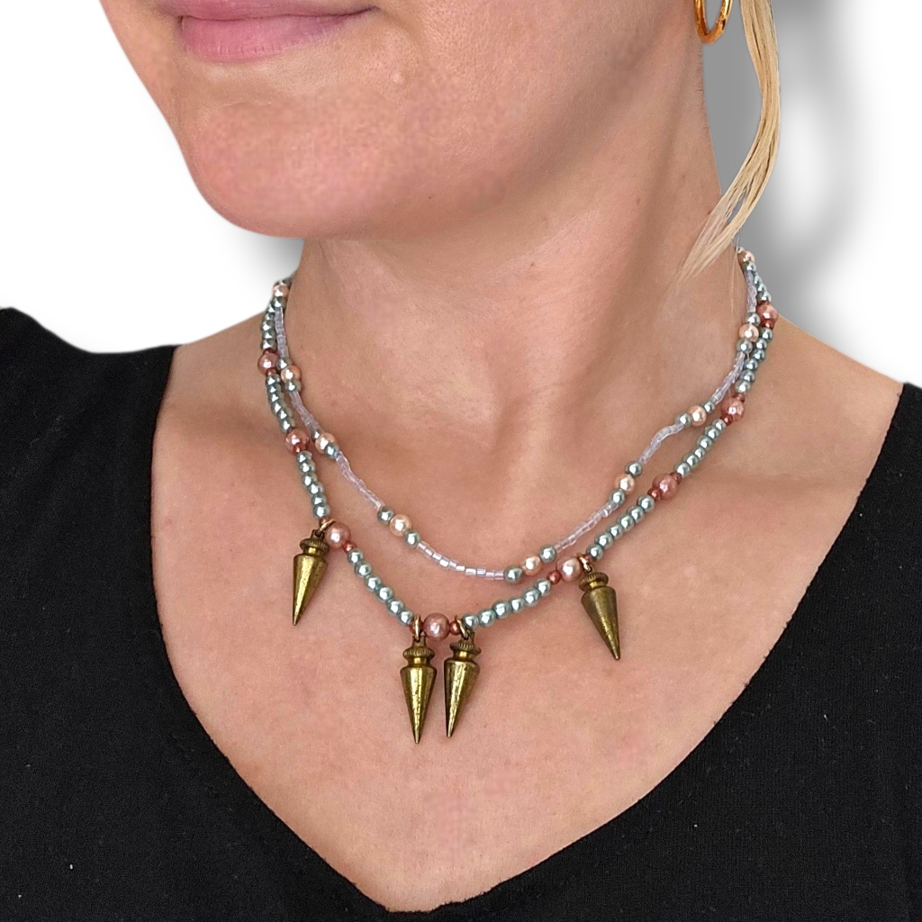 Faux Pearl Opalescent Victorian Revival Necklace Spikes Fairy Baroque Steampunk 12$